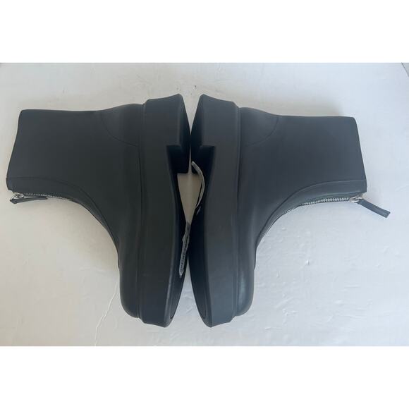 NWT Steve Madden Jones Black Leather Zip-Front Platform Ankle Lug Sole Boot 9M - Picture 5 of 10